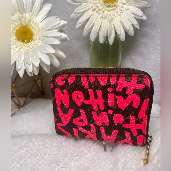 Louis Vuitton Handbags - Limited Edition Louis Vuitton Stephen Sprouse Graffiti Zip Wallet Neon Pink